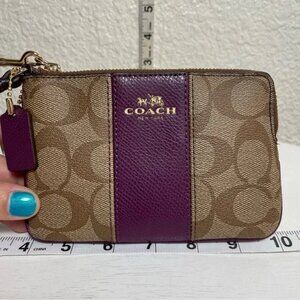 Coach F64233 Signature PVC Leather Corner Zip Wristlet NWT